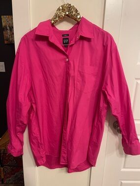 GAP Hot Pink Long-Sleeve Button-Up The Big Shirt l